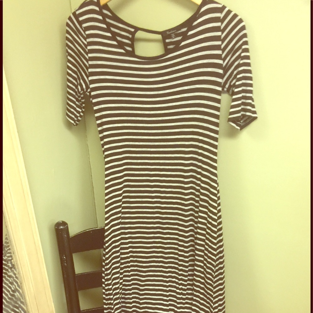 High low, back keyhole dress