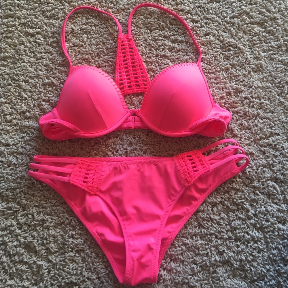 Victoria's Secret bikini