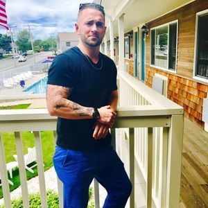 Meet your Posher, Scott