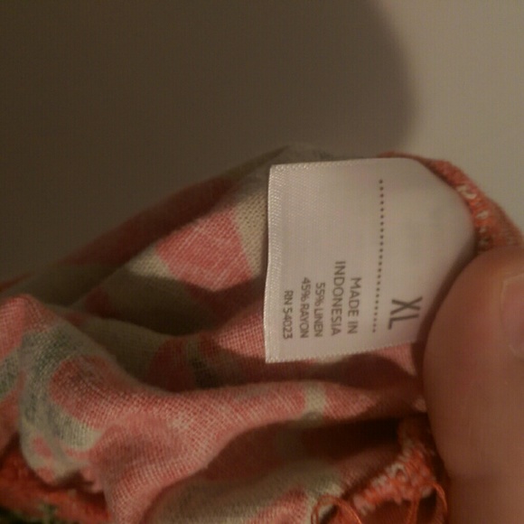 XL Old Navy Floral Skirt - Picture 4 of 4