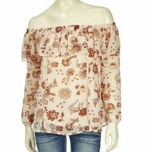 Cloud chaser off shoulder top.