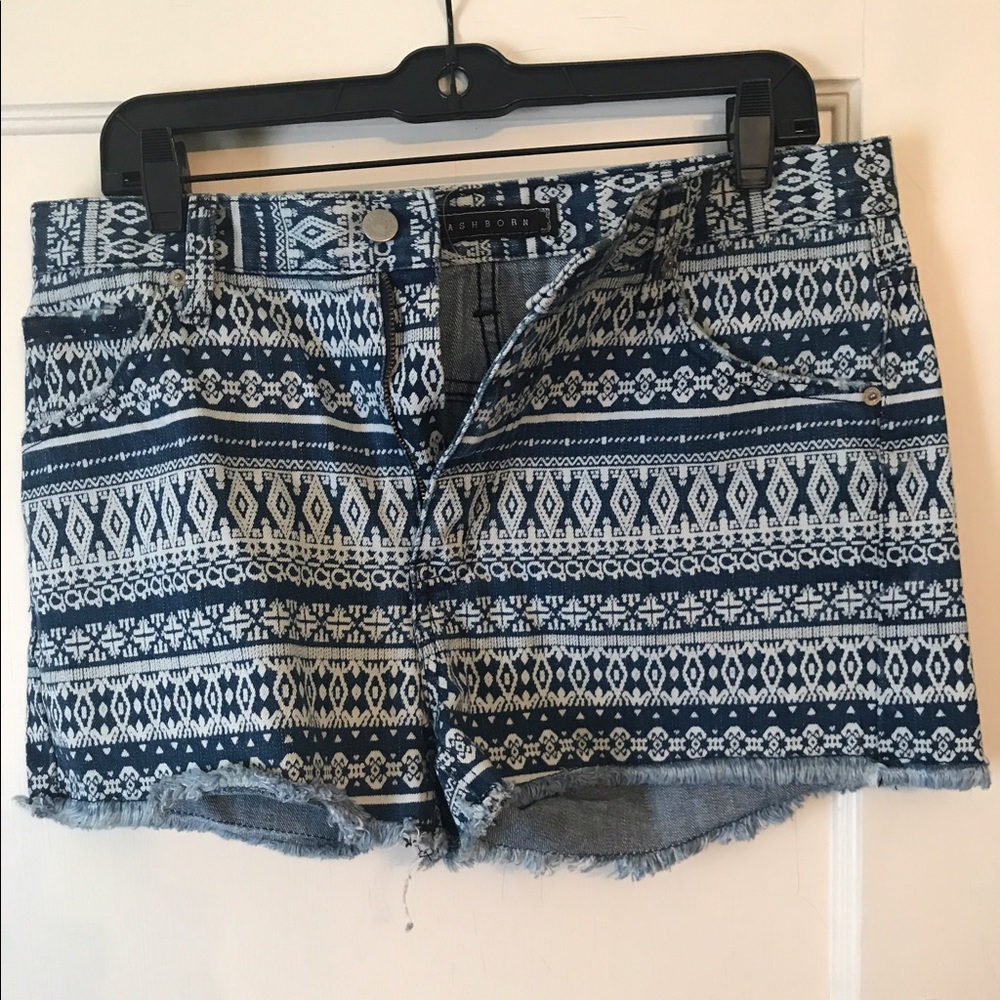 Washborn Patterned Shorts