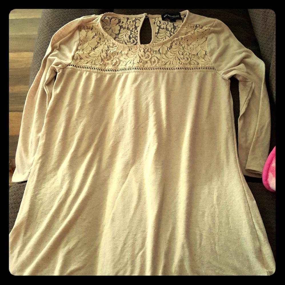 "3 for $15" Beige lace top XS
