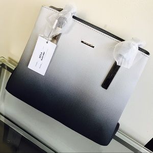 Beautiful bags grayish!!