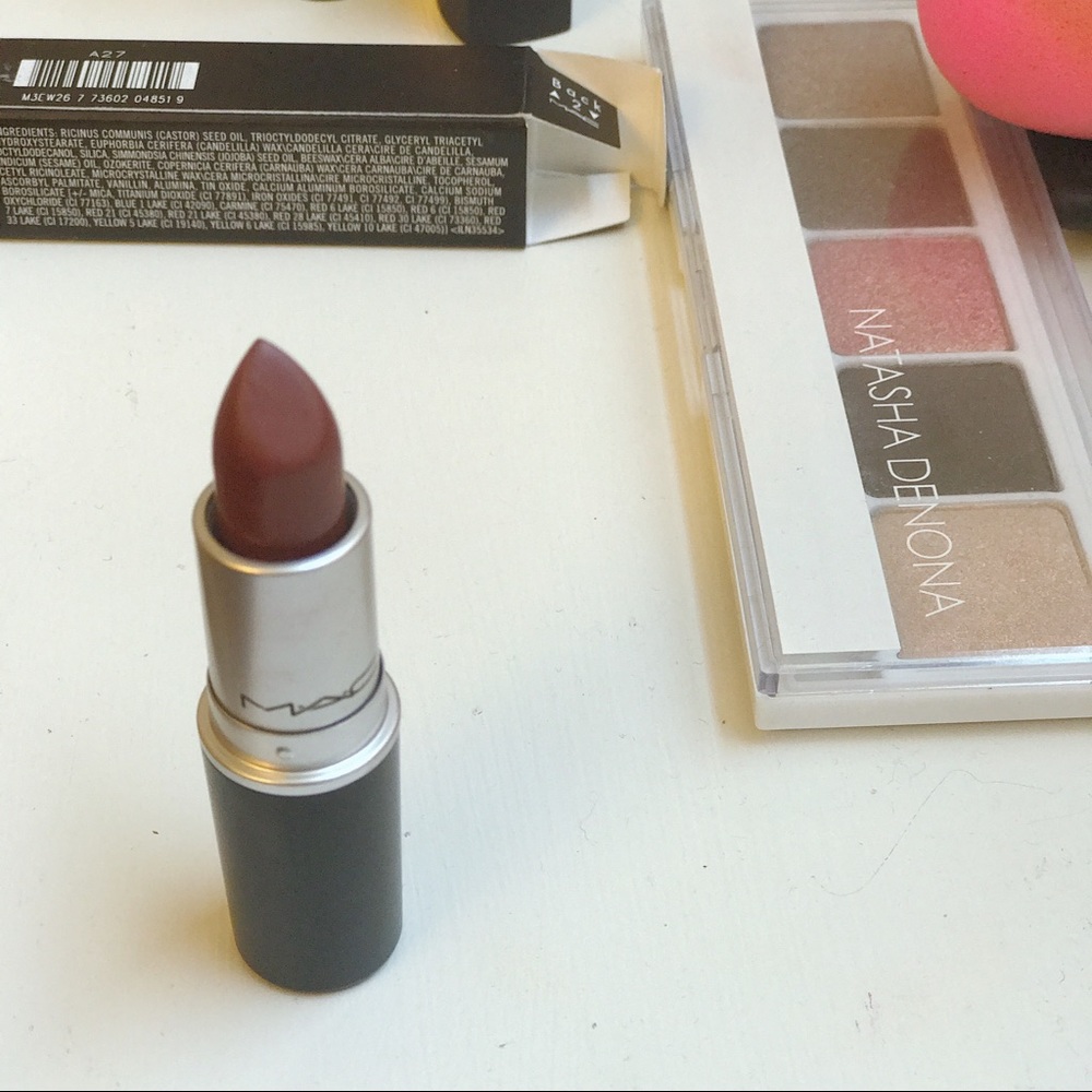 M.A.C Satin Lipstick Paramont