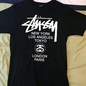 STUSSY T-SHIRT