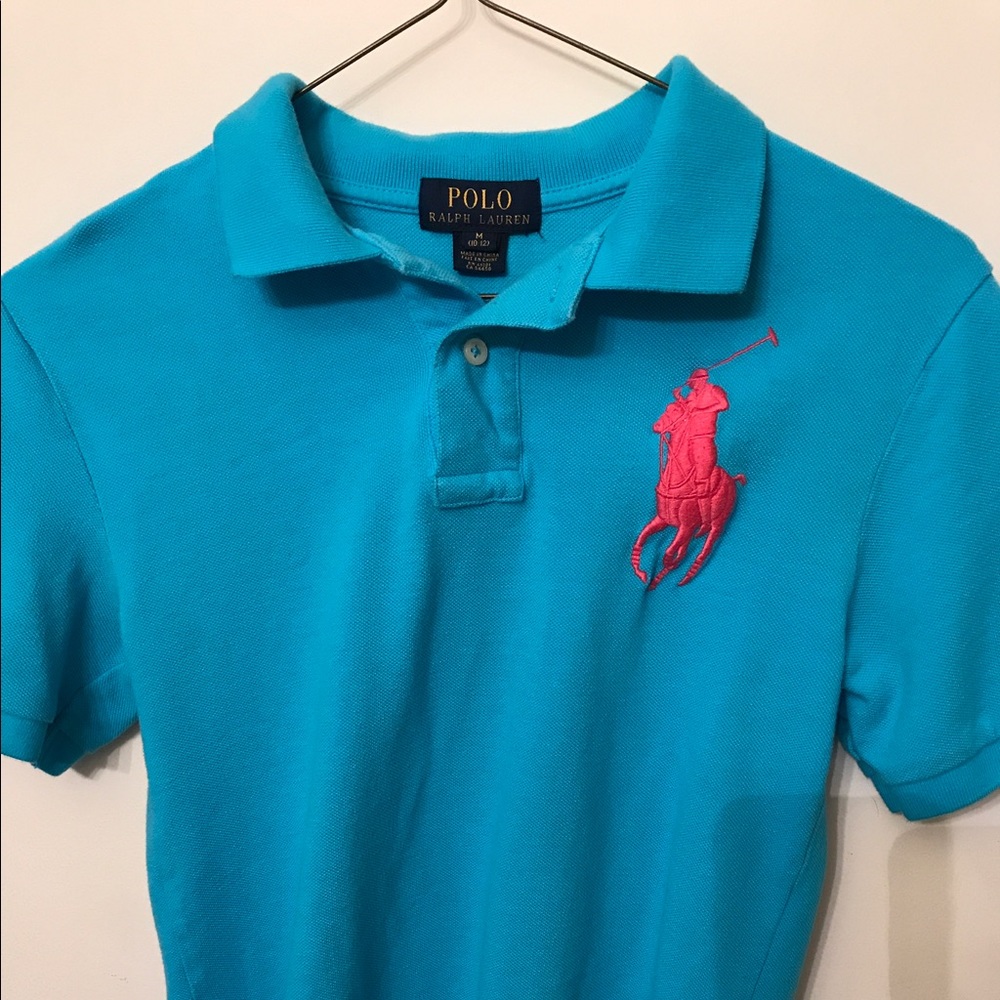 Girls M polo shirt in excellent used condition.