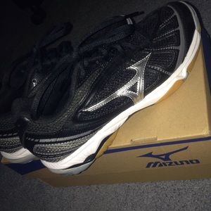 Mizuno Wave Hurricane 🤾🏻‍♀️🏐