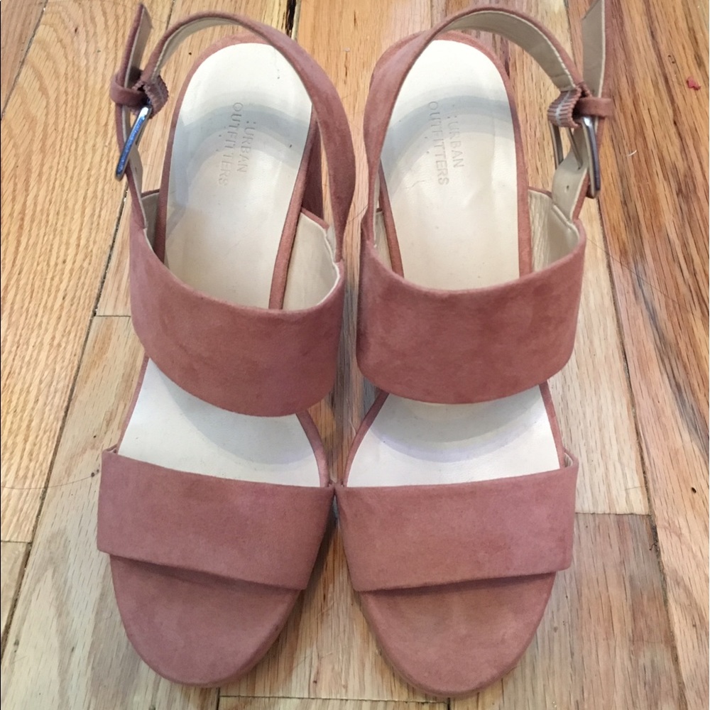 Light Pink Suede Sandal Pumps
