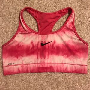 Women's Nike dri-fit sports bra