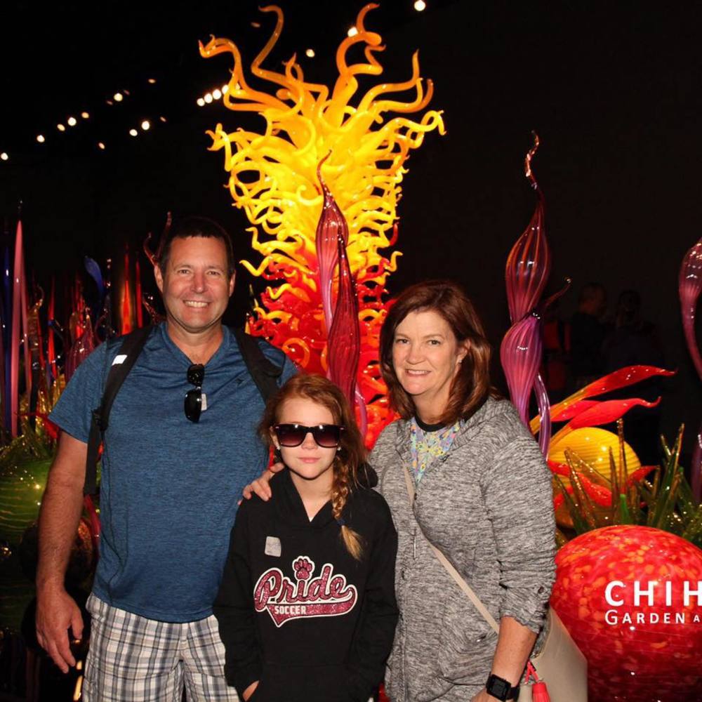 Meet your Posher, Lara