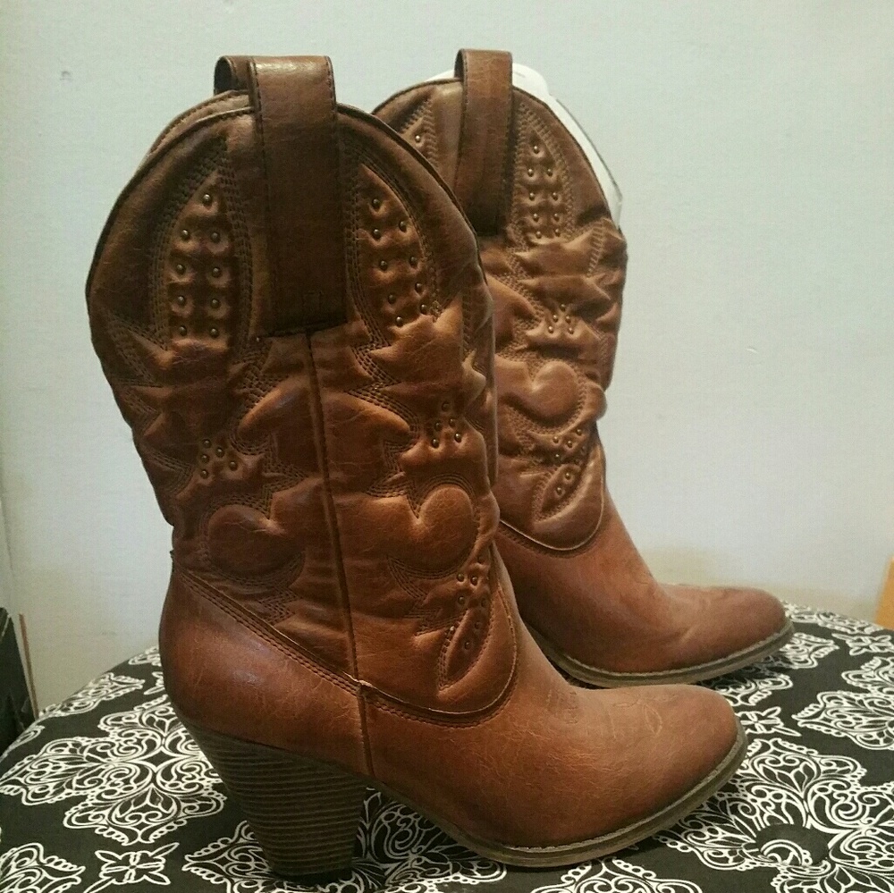 MIA  Cowboy  Boots Cognac color