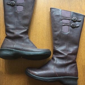 Keen Knee-High Boots in Eggplant - Size 9