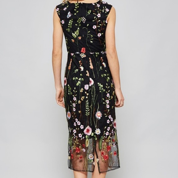 Promesa Floral Embroidered MIDI Dress in Black - Picture 4 of 9