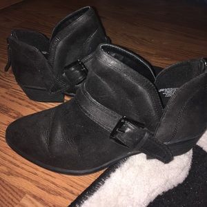 Booties with buckle