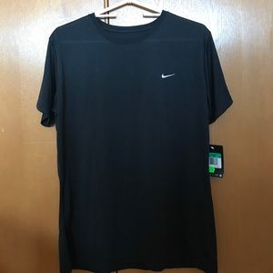 Black Nike T shirt