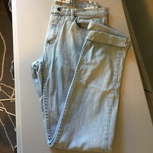 Vans light wash skinny jeans