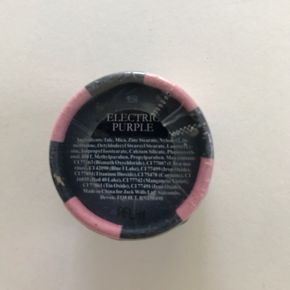 NWT Jack Wills Electric Purple Eyeshadow - Picture 3 of 3