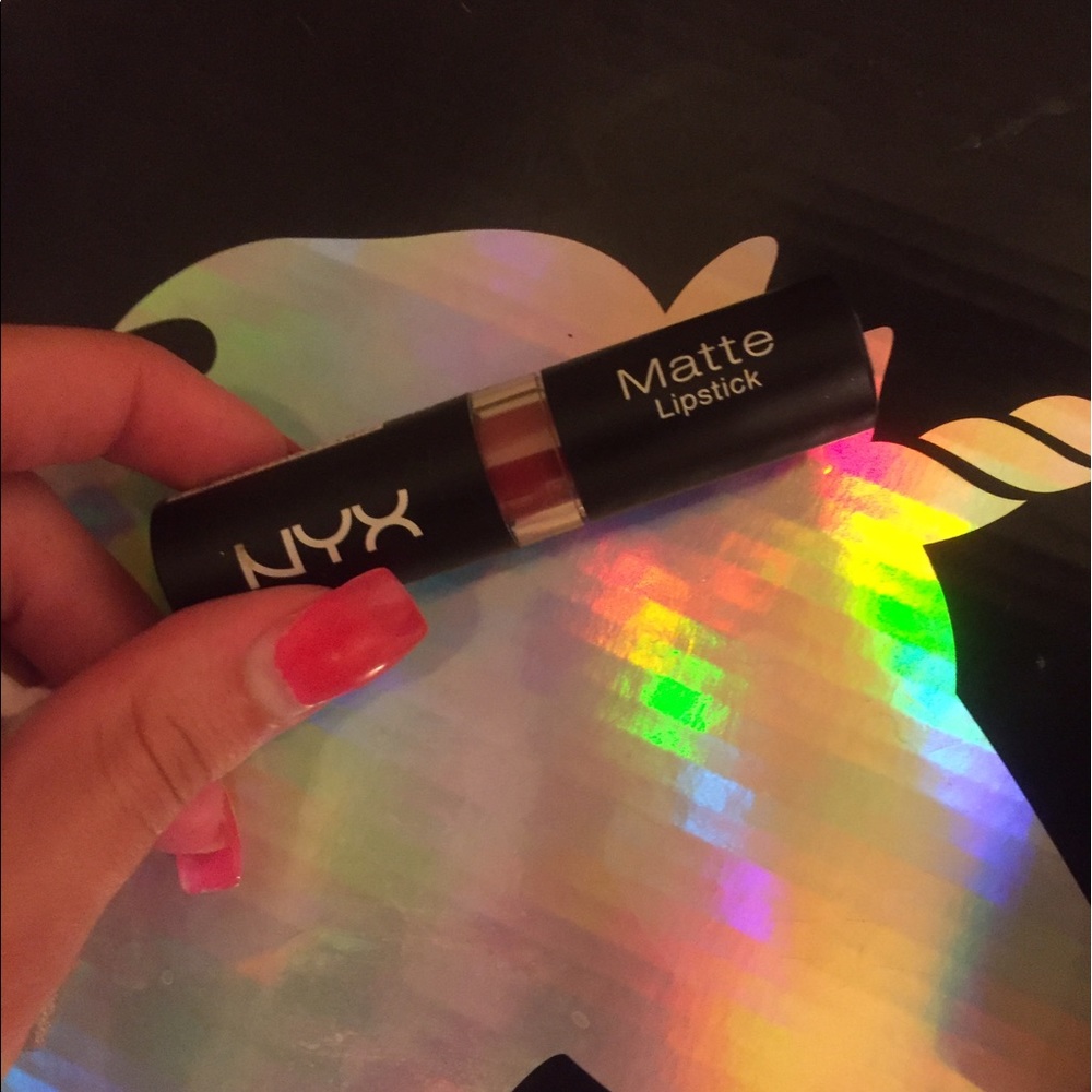 HUGE NYX bundle - Picture 5 of 8