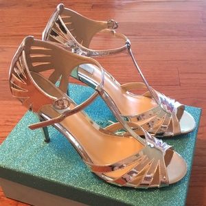 Very pretty high heel sandals