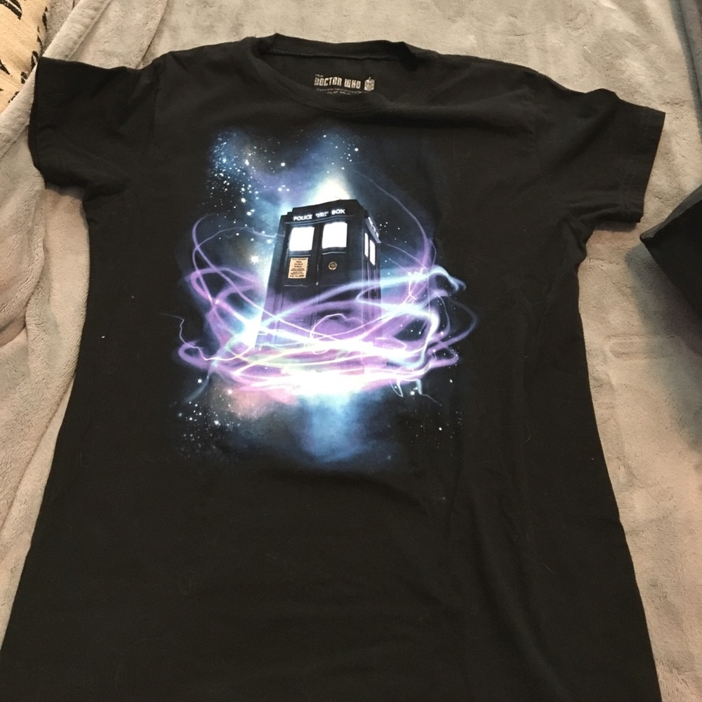 Dr who Tardis fitted tee