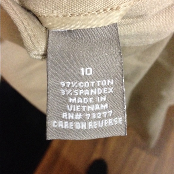 Croft and barrow stretch tan skirt - Picture 4 of 7