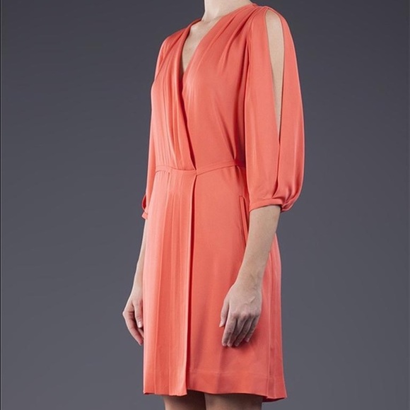 FLASH SALE – DVF Silk Wrap Dress - Picture 2 of 3