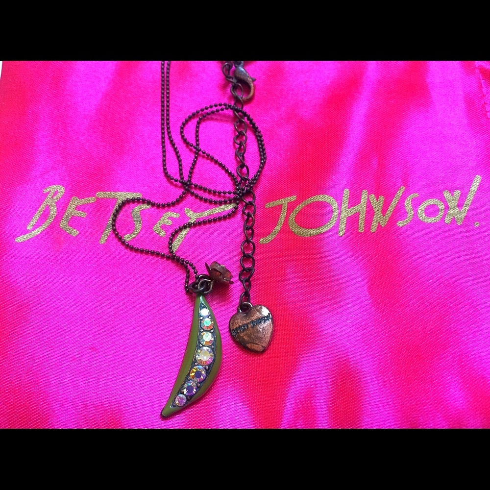 Sparkly Betsey Johnson PeaPod Necklace