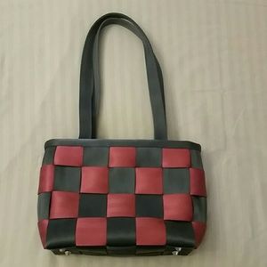 Harveys Seat Belt Tote in pink and navy