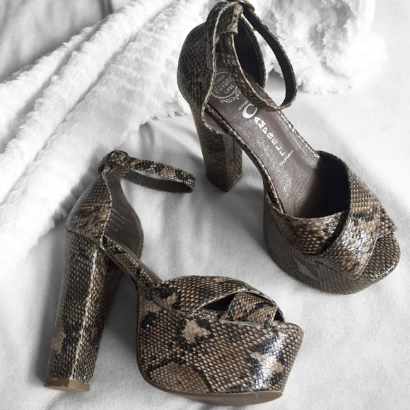 jeffrey campbell snakeskin heels