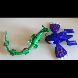 Rayquaza and Kyogre figure