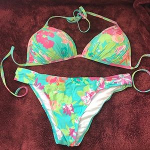 Billabong bathing suit