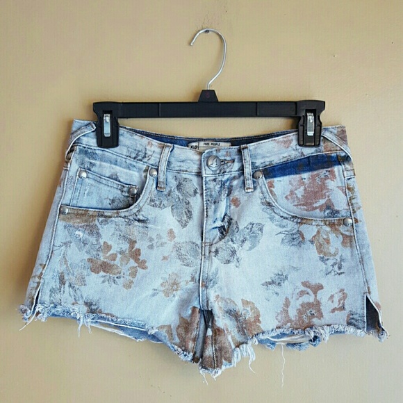 Free People Pants - Free People Floral Boho Gypsy Denim Shorts
