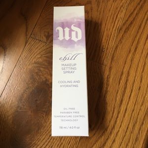 Urban Decay Chill Makeup Setting Spray
