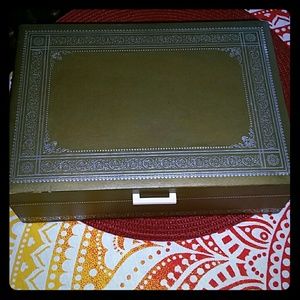 !!!!SALE!!!!Vintage jewelry box