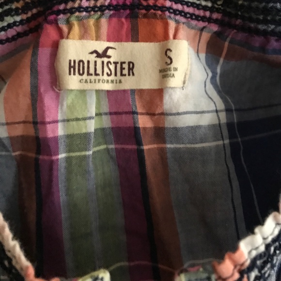 Plaid button down blouse - Picture 3 of 3