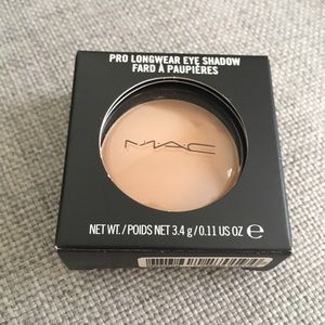 MAC Prolongwear Eye Shadow in Always Sunny