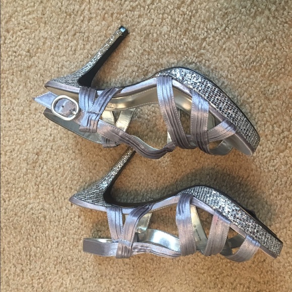 Heels - Picture 2 of 2