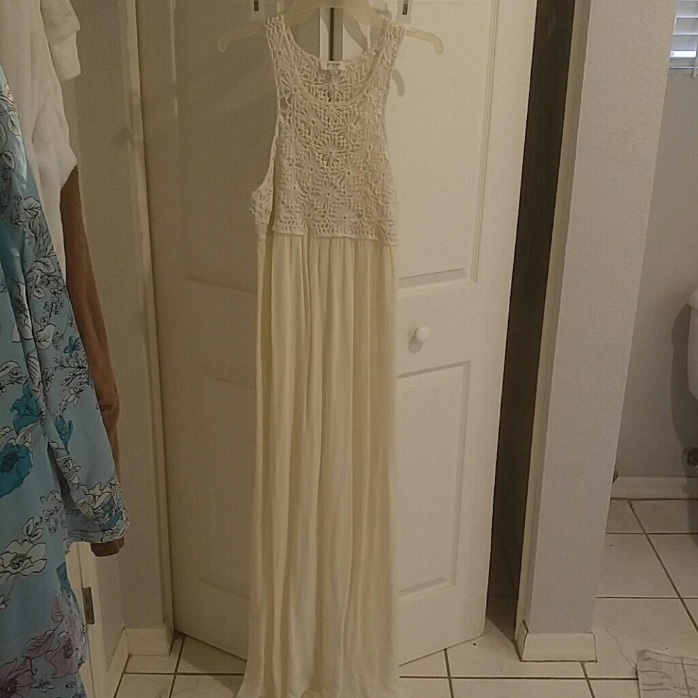 Beautiful maxi dress