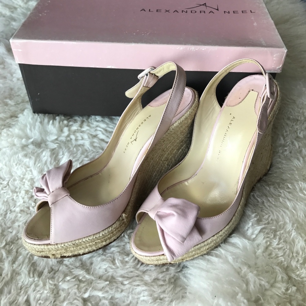 💕Host pick! 💕 Alexandra Neel pink wedges 🎀