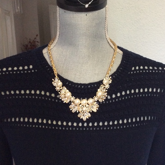 Banana republic necklace - Picture 4 of 4