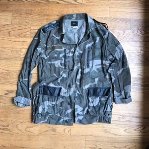 Cotton canvas camo jacket