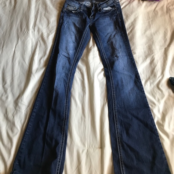 Jeans - Picture 2 of 5