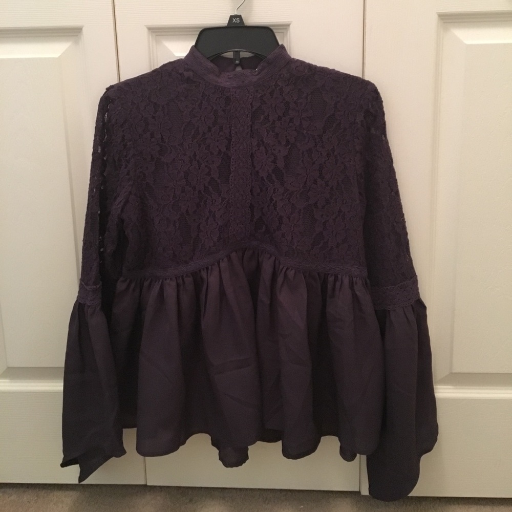 Navy blue top