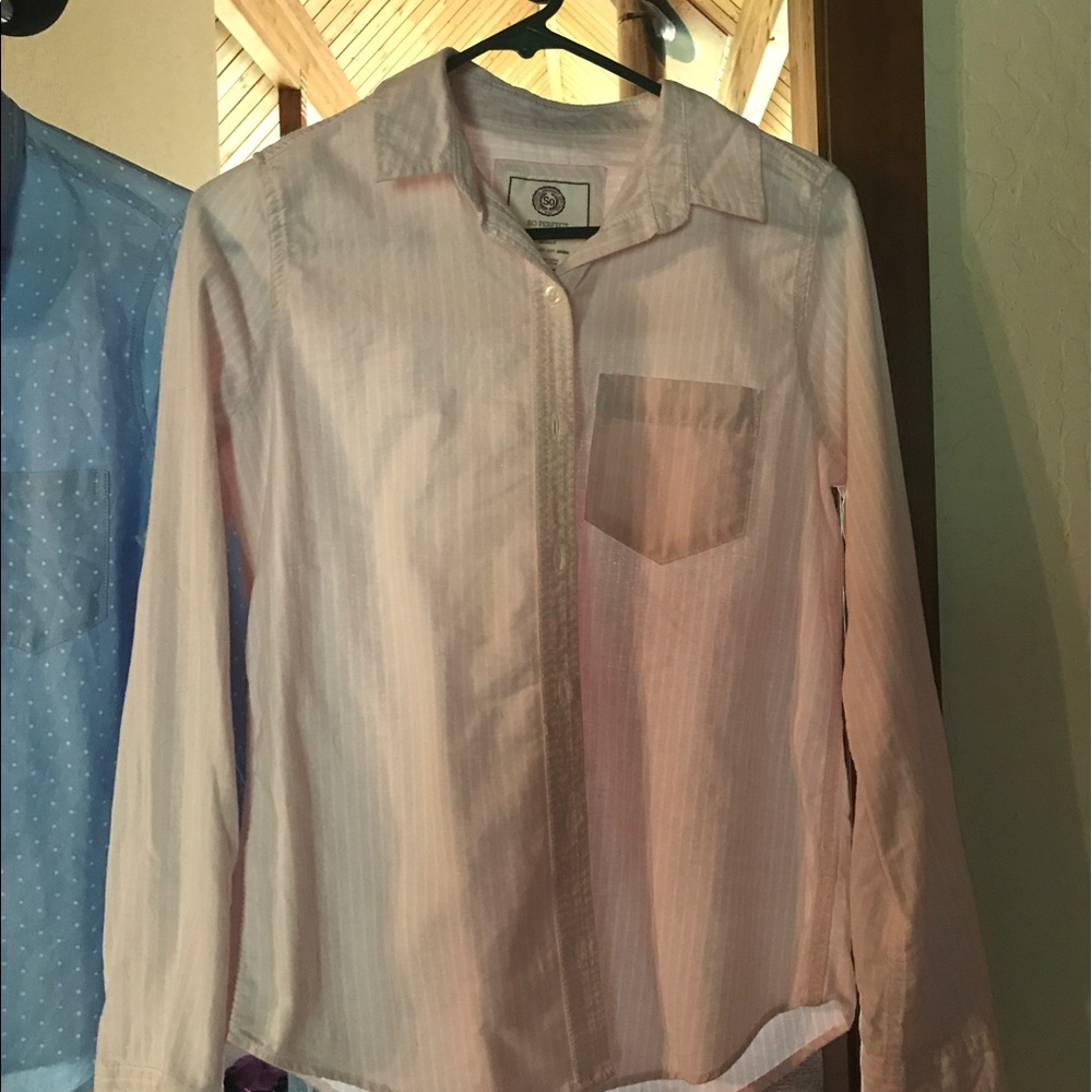 Button up Blouses - Picture 4 of 5