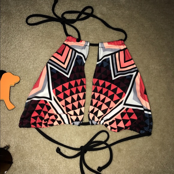 PINK Victoria's Secret Bikini Top - Picture 4 of 6