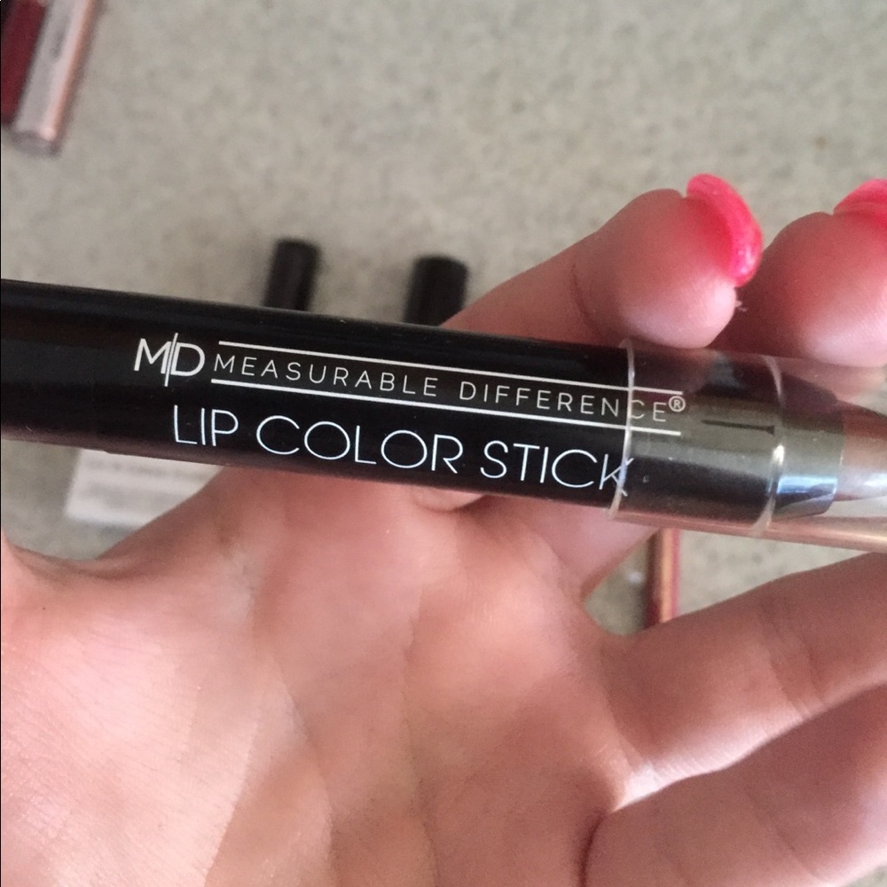 Lippie Bundle - Picture 5 of 8