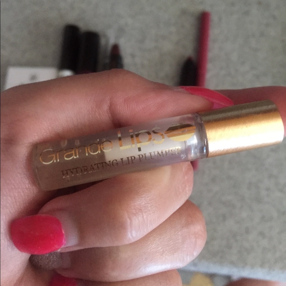 Lippie Bundle - Picture 7 of 8