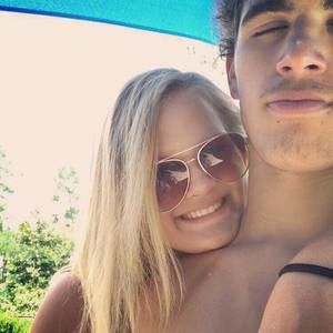 Meet your Posher, Cameron