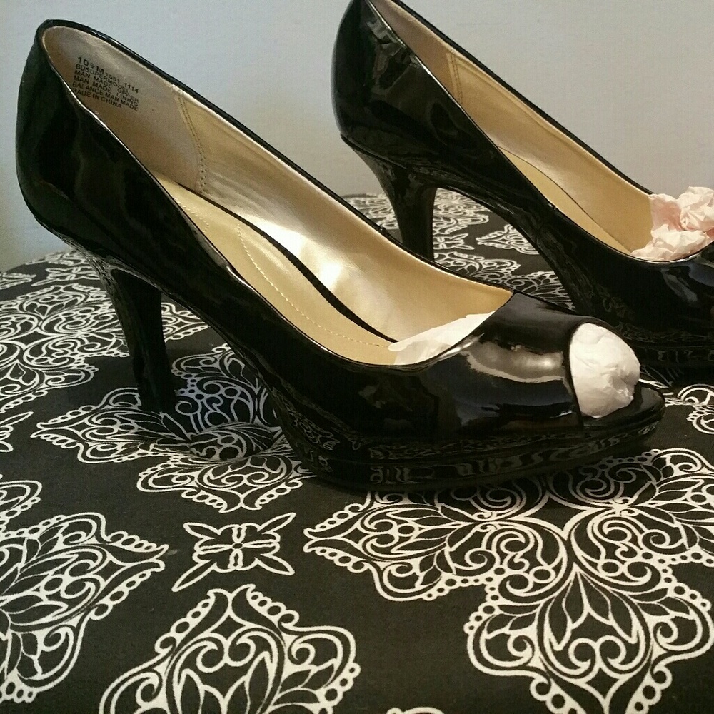 Black patent leather Pumps